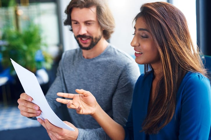 recruiters looking at resume symbolising inbound recruiting